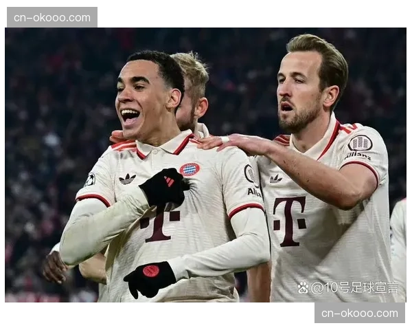 战术演进：阿隆索的勒沃库森如何将三中卫体系融入现代攻势足球